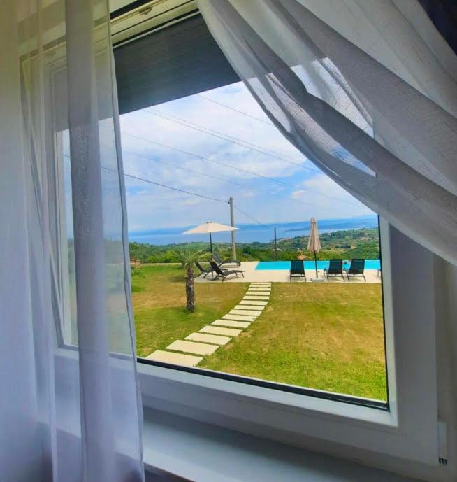 Apartmaji Meli Pu Izola Exterior photo