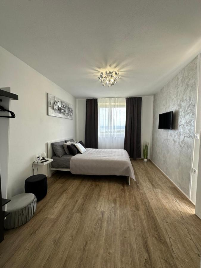 Apartmaji Meli Pu Izola Exterior photo