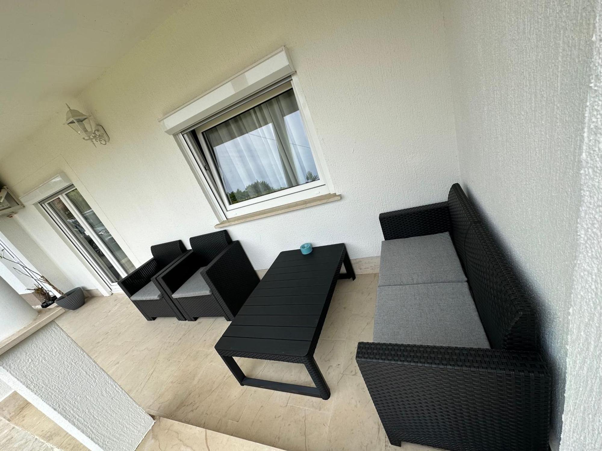 Apartmaji Meli Pu Izola Exterior photo